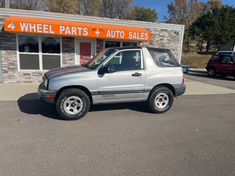 2001 Chevrolet Tracker for sale at 4 WHEEL PARTS PLUS AUTO SALES in Jefferson City MO