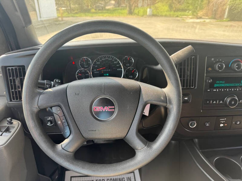 2021 GMC Savana 2500