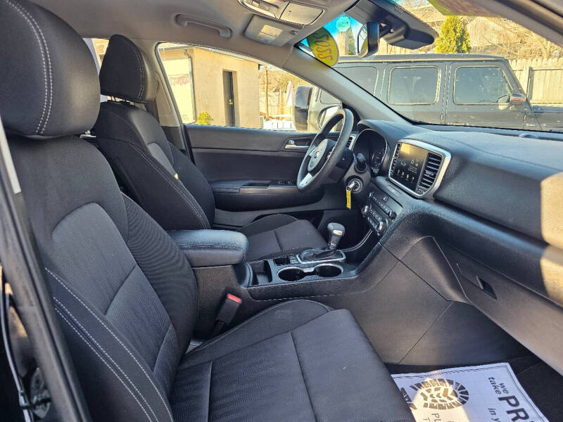 2022 Kia Sportage LX