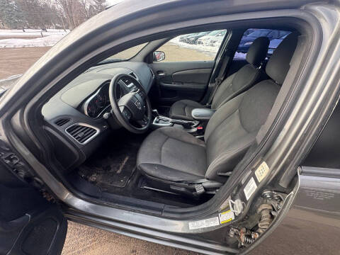 2013 Dodge Avenger SE
