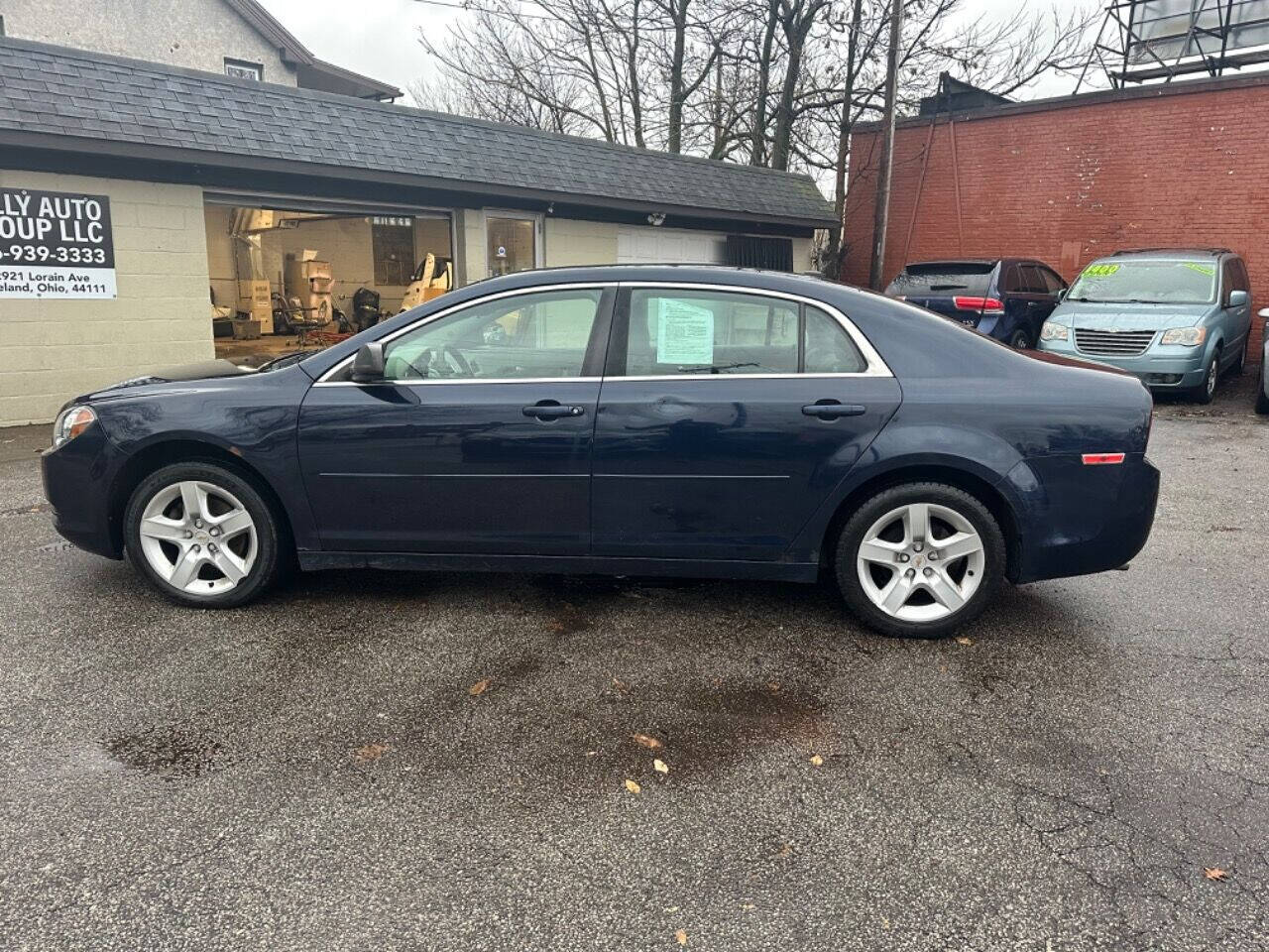 2011 Chevrolet Malibu for sale at Kelly Auto Group in Cleveland, OH