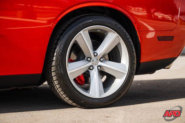 2008 Dodge Challenger SRT8