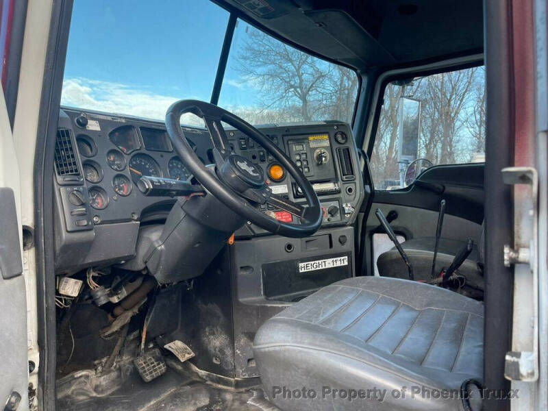 2008 Mack Granite