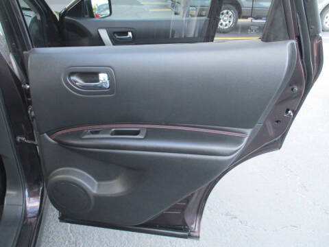 2011 Nissan Rogue SV