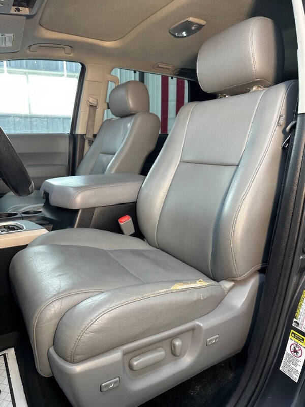 2014 Toyota Sequoia Limited