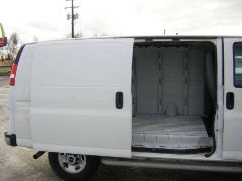 2019 GMC Savana 2500