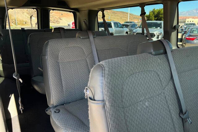2024 Chevrolet Express LT 3500
