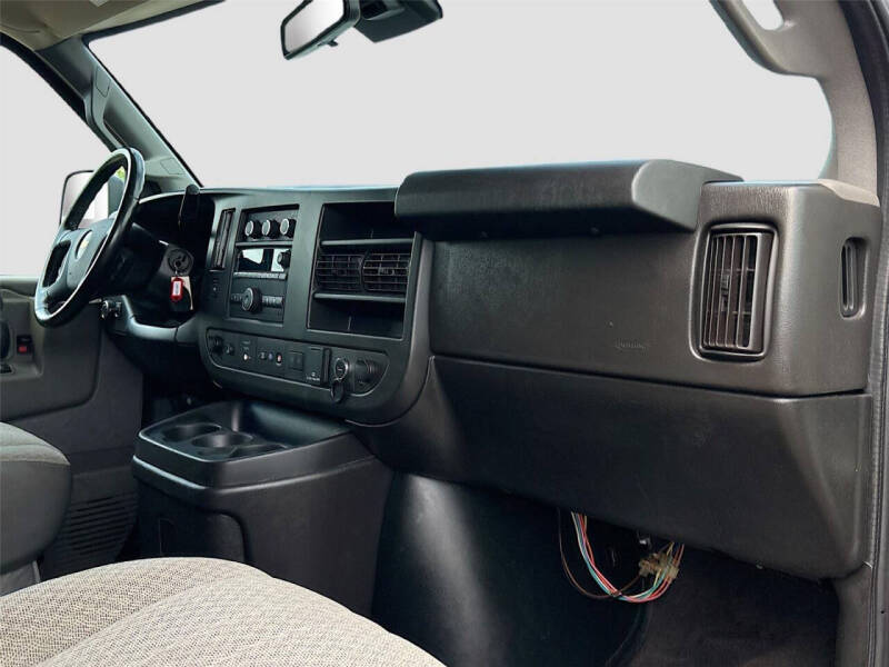2020 Chevrolet Express LT 3500