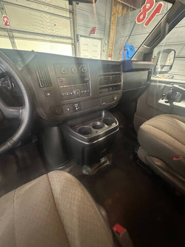 2018 Chevrolet Express 2500