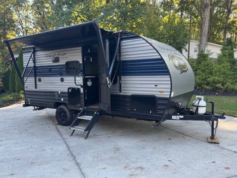 2022 Forest River Cherokee Wolf Pup