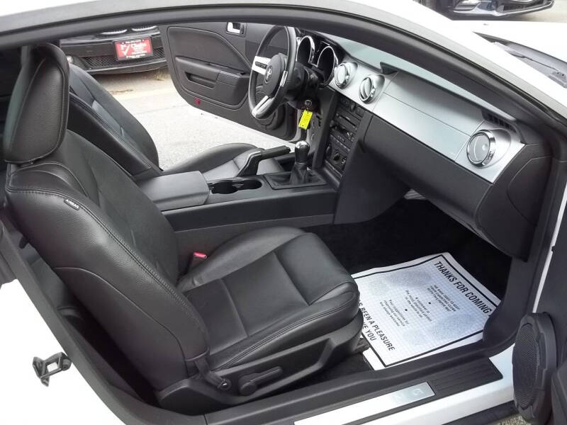 2006 Ford Mustang V6 Premium