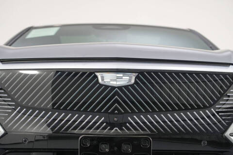 2025 Cadillac LYRIQ Luxury 2