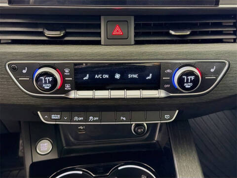 2021 Audi A4 quattro Premium 40 TFSI