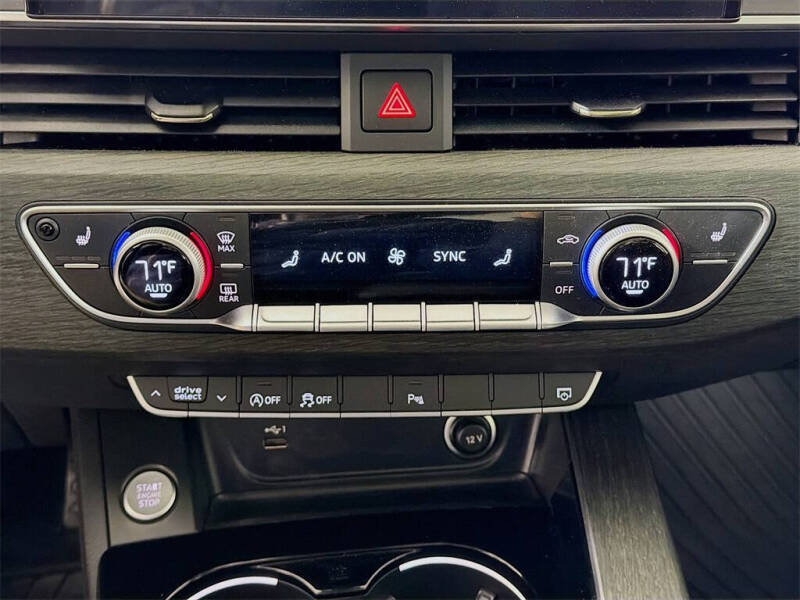 2021 Audi A4 quattro Premium 40 TFSI