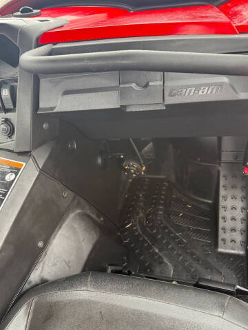 2014 CAN AM COMMANDER XT 1000