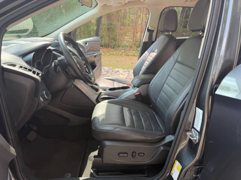 2016 Ford Escape SE