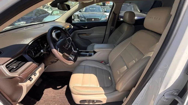 2017 GMC Acadia Denali