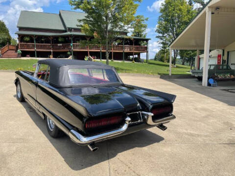 1958 Ford Thunderbird