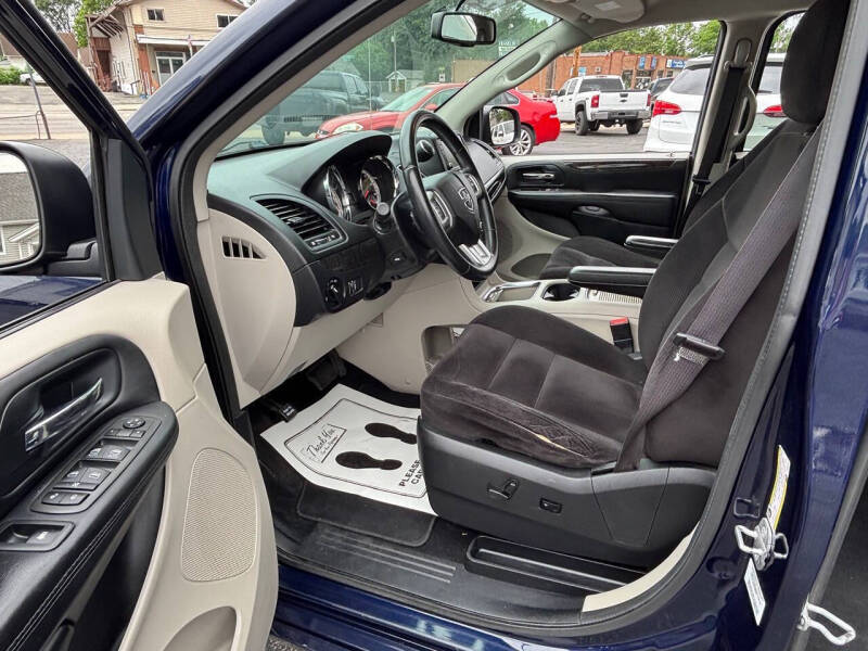 2014 Dodge Grand Caravan SXT