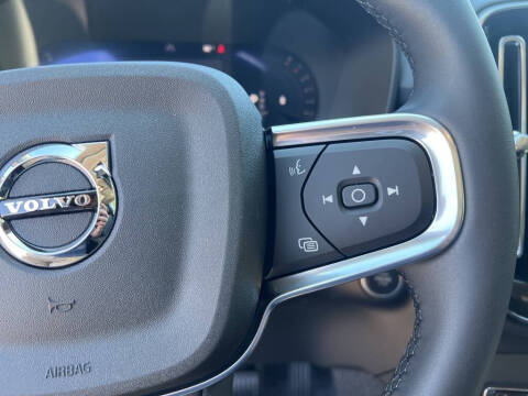 2026 Volvo XC40 B5 Core