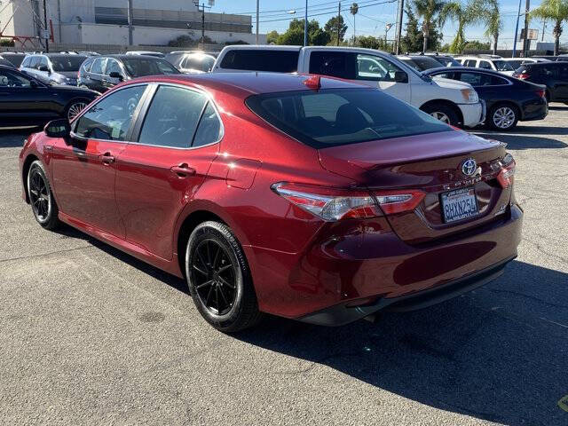 2019 Toyota Camry Hybrid LE