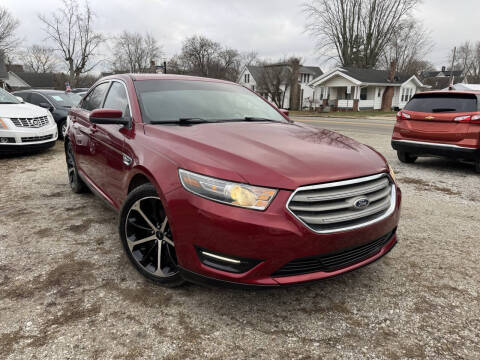 2015 Ford Taurus SEL