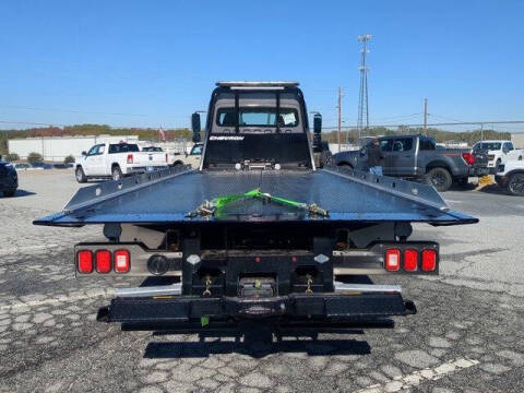 2026 Freightliner M2 106