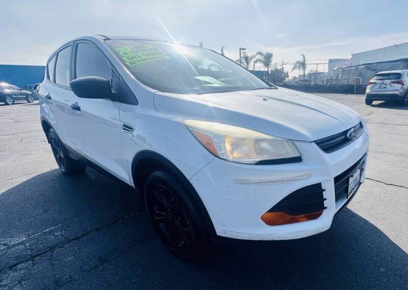 2014 Ford Escape S