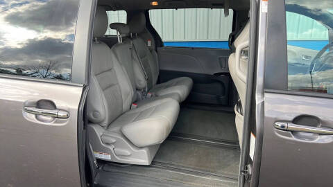 2017 Toyota Sienna