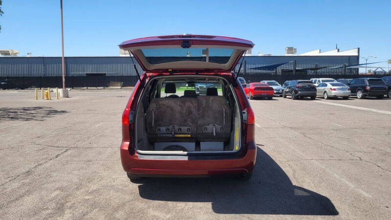 2009 Toyota Sienna