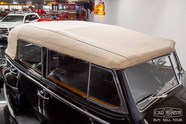 1937 Cadillac Series 85
