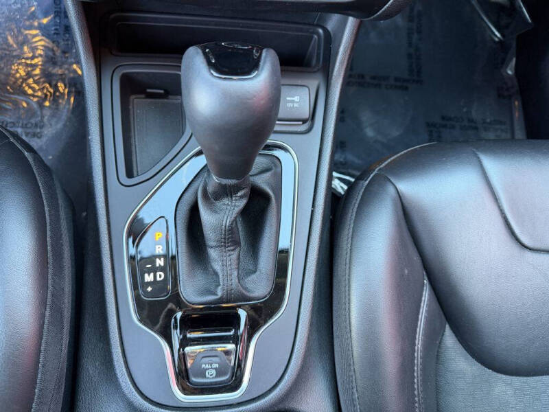 2021 Jeep Cherokee Latitude Plus