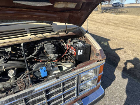 1984 Dodge Ram Van B250