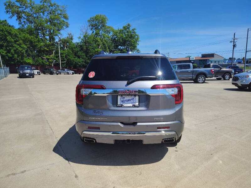 2020 GMC Acadia Denali