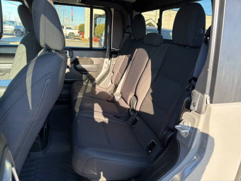 2022 Jeep Gladiator Altitude