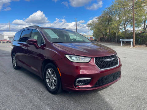 2021 Chrysler Pacifica Touring