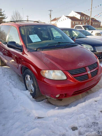 2007 Dodge Grand Caravan for sale at ST LOUIS AUTO CAR SALES in Saint Louis MO