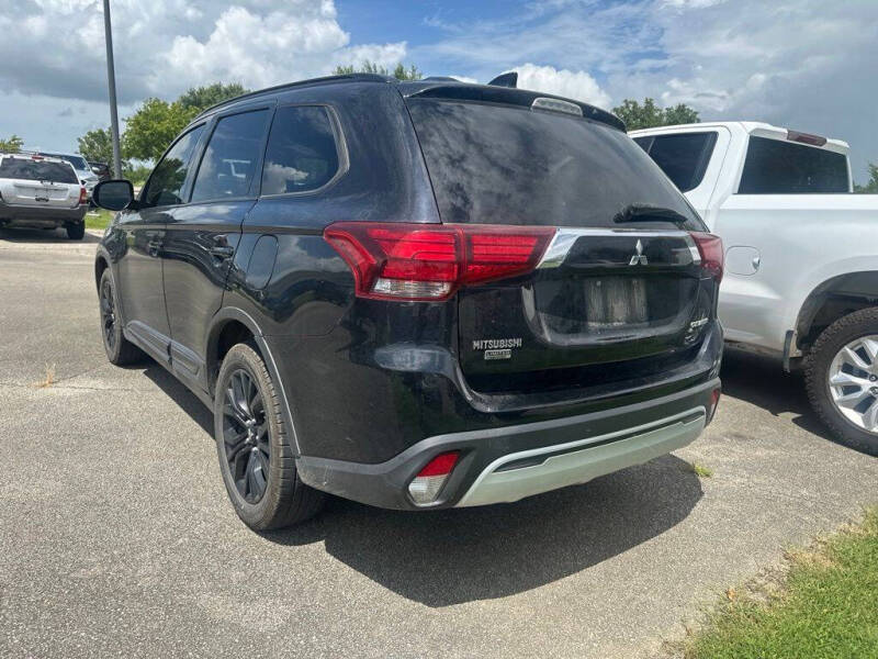 2019 Mitsubishi Outlander LE