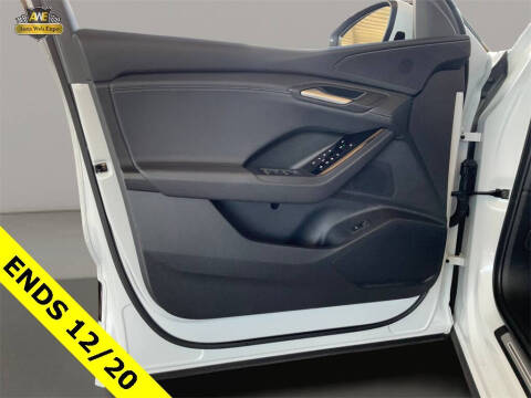 2025 Audi Q6 e-tron Premium