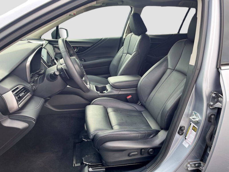 2025 Subaru Outback Touring