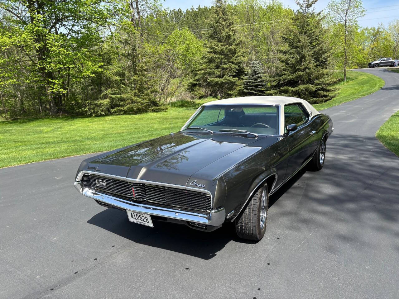 1969 Mercury Cougar XR7 16