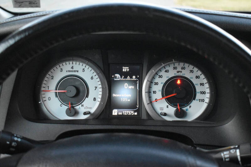 2017 Toyota Sienna SE 8-Passenger