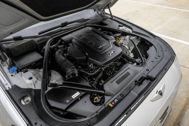 2016 Hyundai Genesis