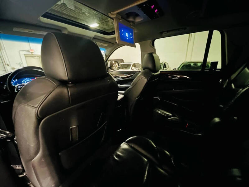 2018 Cadillac Escalade Premium Luxury