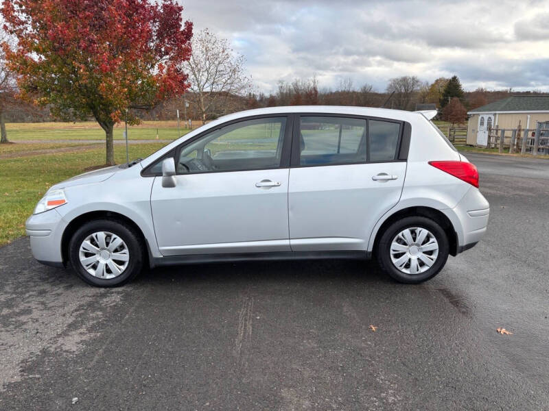 2011 Nissan Versa 1.8 S