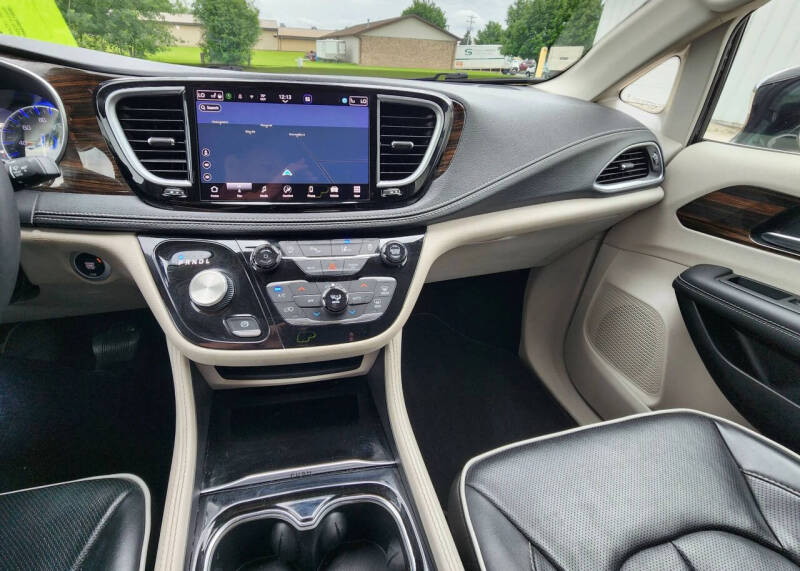 2023 Chrysler Pacifica Limited