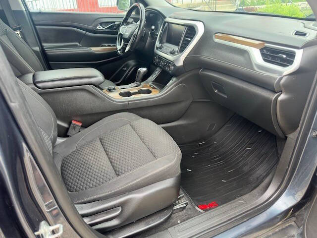 2019 GMC Acadia SLE-2
