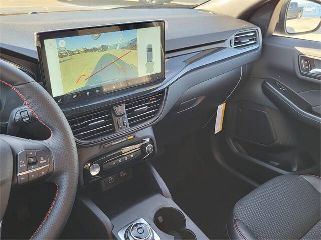 2026 Ford Escape Hybrid ST-Line Select