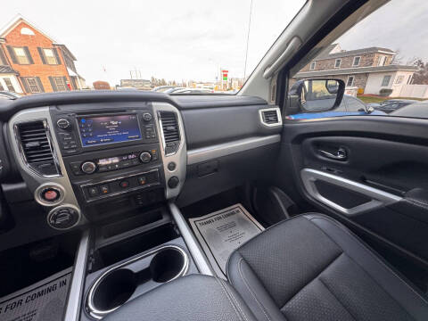 2017 Nissan Titan PRO-4X