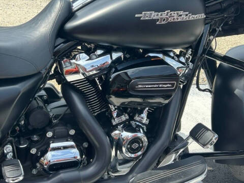 2017 Harley-Davidson Street Glide